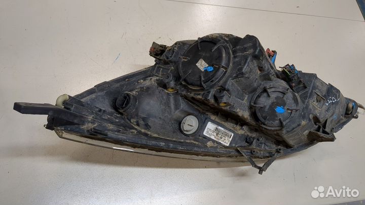 Фара (передняя) Opel Meriva 2010, 2011