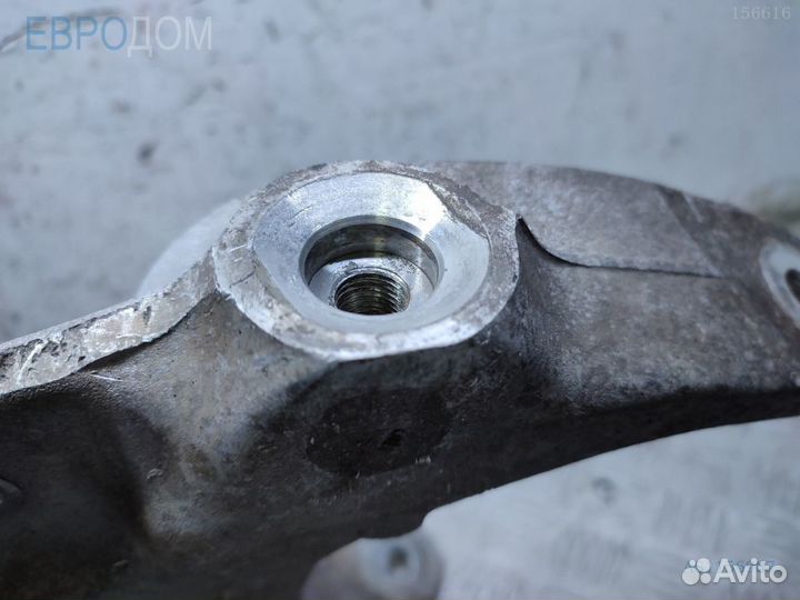 Рычаг качающийся правый на BMW F16 s1156987