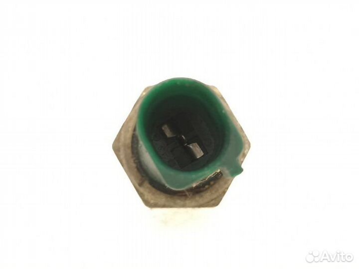 Датчик давления масла двс Volkswagen Polo 1.2 cbzb