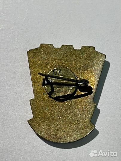 Знак Участнику уборки урожая на целине 1957