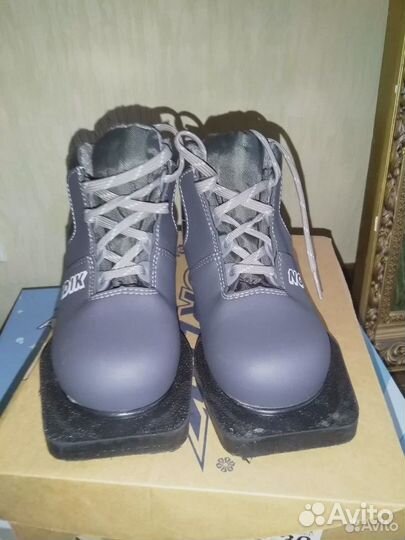 Лыжные ботинки детские. 30, 34, 36, 37