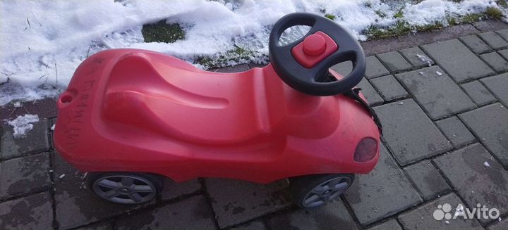 Машинка каталка толокар
