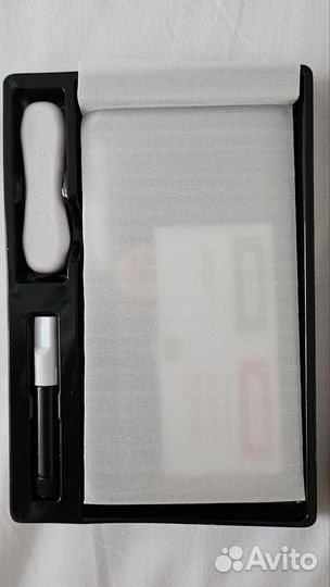 Защитное стекло Moonfish для Samsung Galaxy S10