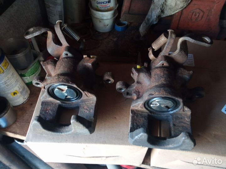 Тормозной суппорт задний mitsubishi asx 2014 г.вэ