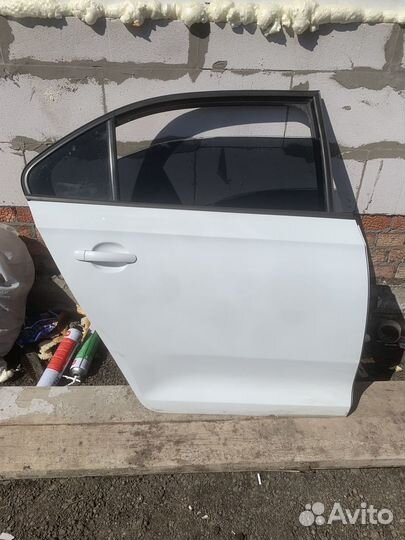 Двери skoda rapid