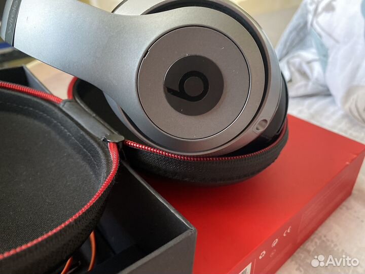 Беспроводные наушники beats studio B0501