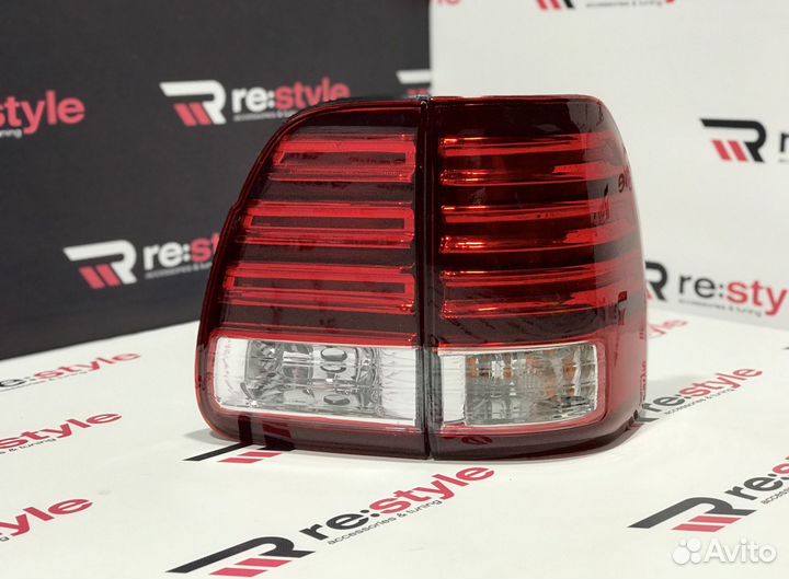 Фонари задние Toyota Land Cruiser Cygnus U832