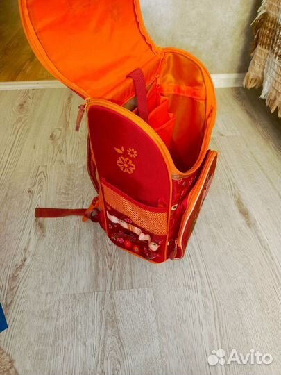 Рюкзак школьный для девочки