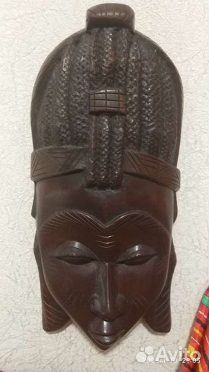 Маски из дерева