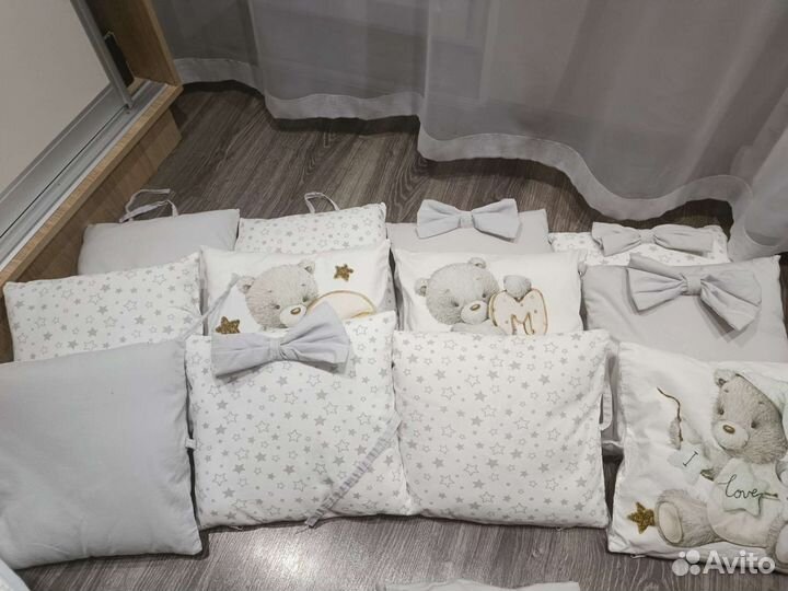 Бортики в кроватку