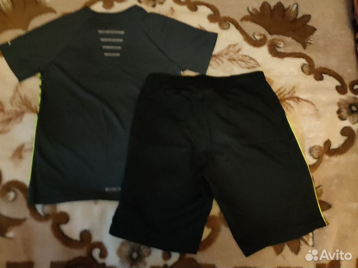 Спортивная одежда