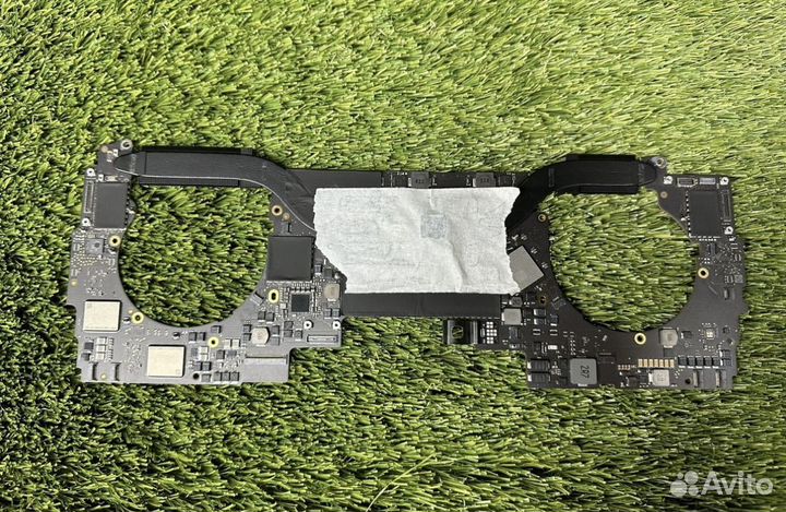 Материнская плата MacBook Pro 13 A2251 820-01949