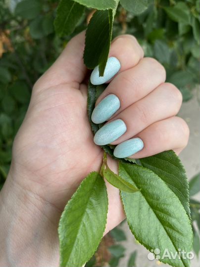 Маникюр и педикюр