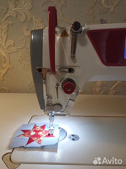 Швейная промышленная машина Aurora +стол