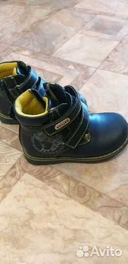 Детские демисезонные ботиночки