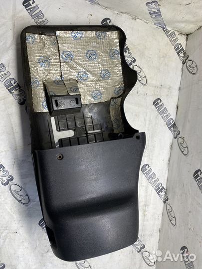 Обшивка рулевой колонки Chevrolet Niva