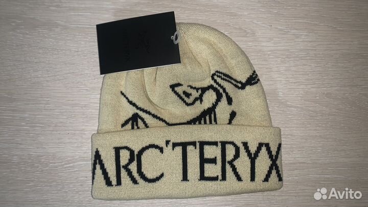 Шапка arcteryx