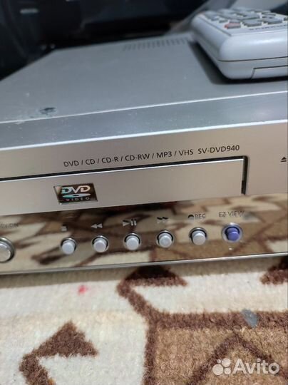 Видеомагнитофон Б/у