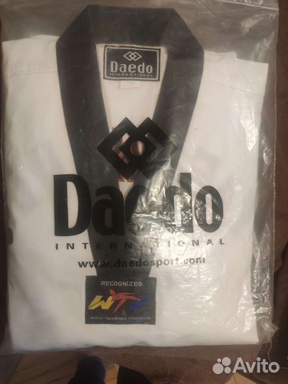 Форма для тхэквондо Daedo