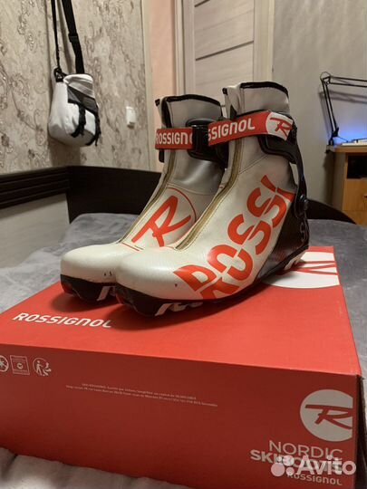 Лыжные ботинки коньковые rossignol