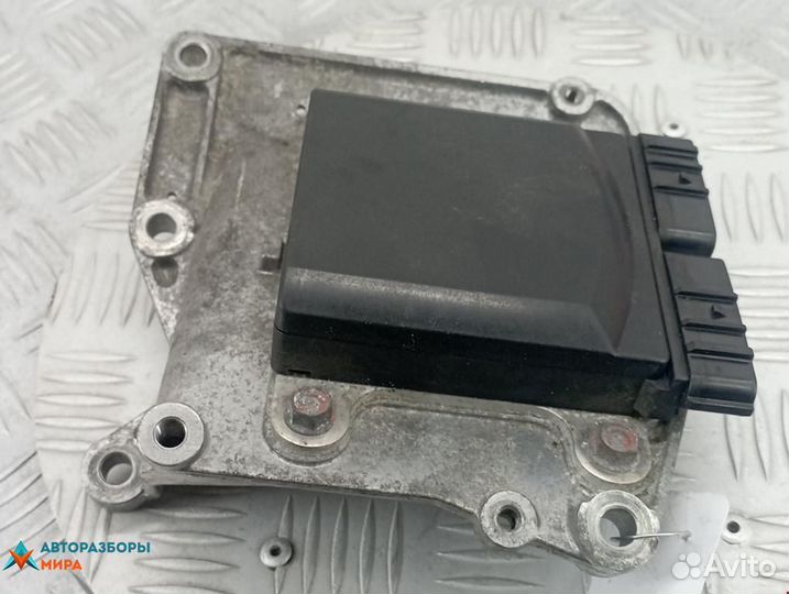 Блок управления тнвд Opel Vectra C 2005