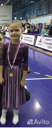 Костюм (купальник и юбка) 128 для бальных танцев