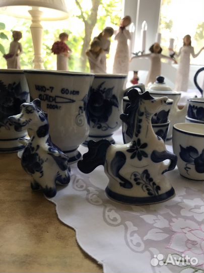 Фарфоровая посуда Гжель. Цена за все