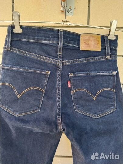 Джинсы женские levis