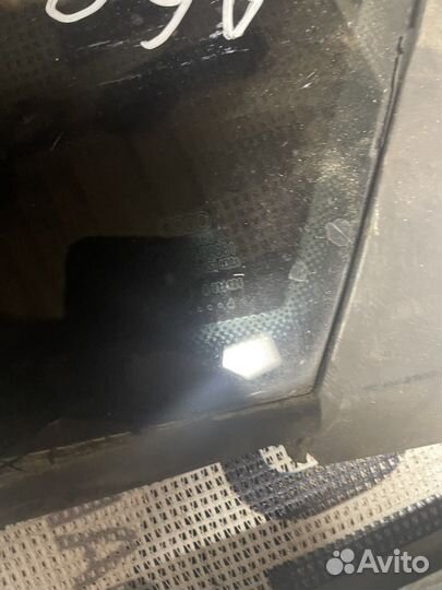 Форточка задняя левая правая Audi A6 C5 седан