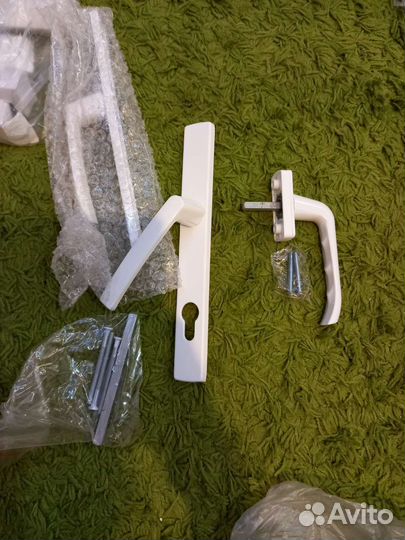 Оконная фурнитура