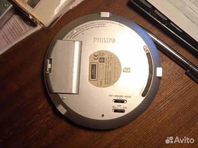 CD плеер philips AX5202