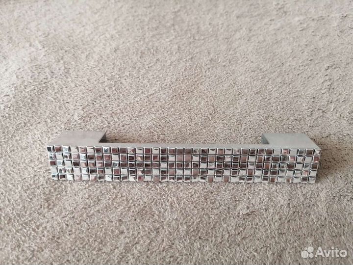 Мебельные ручки