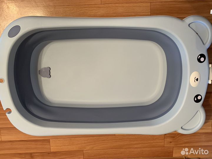 Ванночка для купания новорожденного