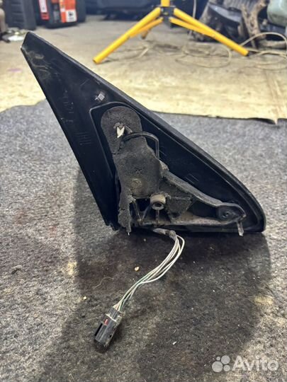 Зеркало заднего вида левое Ford Focus 1