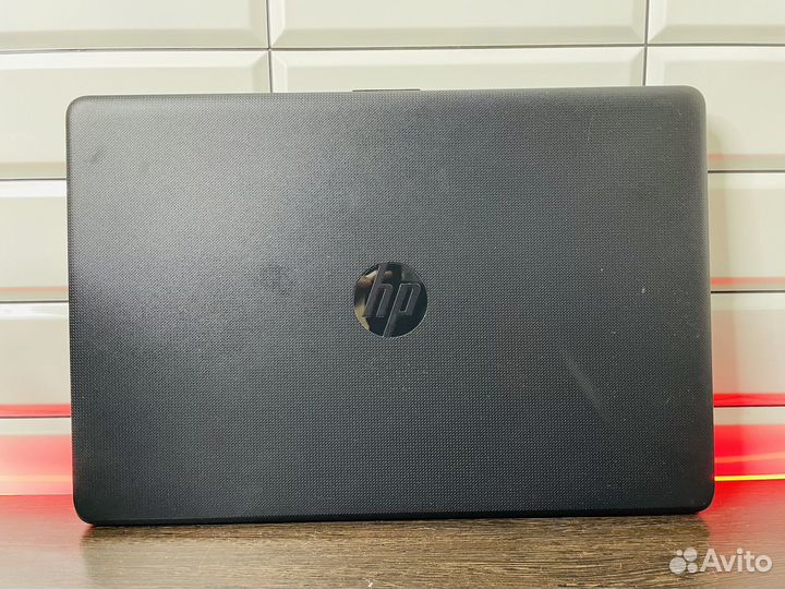 Отличный ноутбук HP 15-bw022ur