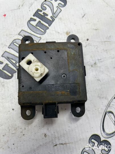 Сервопривод печки отопителя Nissan Teana