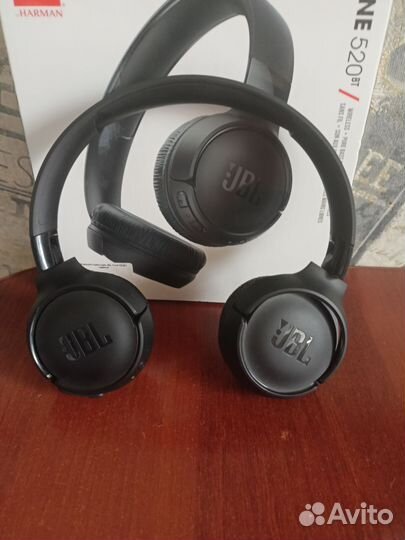 Беспроводные наушники jbl tune 520bt черные