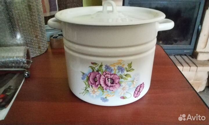 Кастрюля эмалированная 8 литров