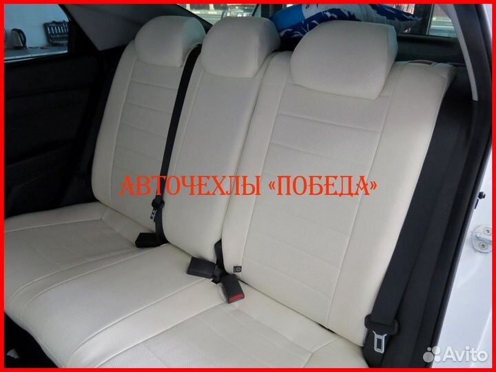 Чехлы Kia Rio 4 седан из экокожи белые Классика