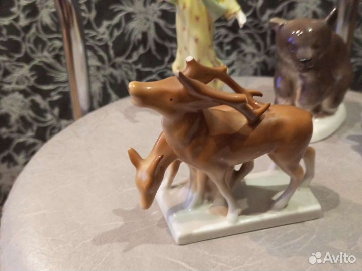 Фарфоровые статуэтки
