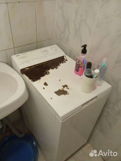 Стиральная машина бу Indesit на запчасти