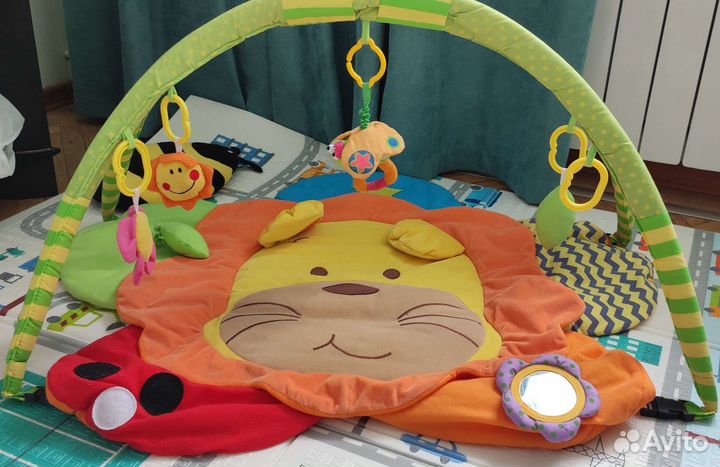 Развивающий коврик