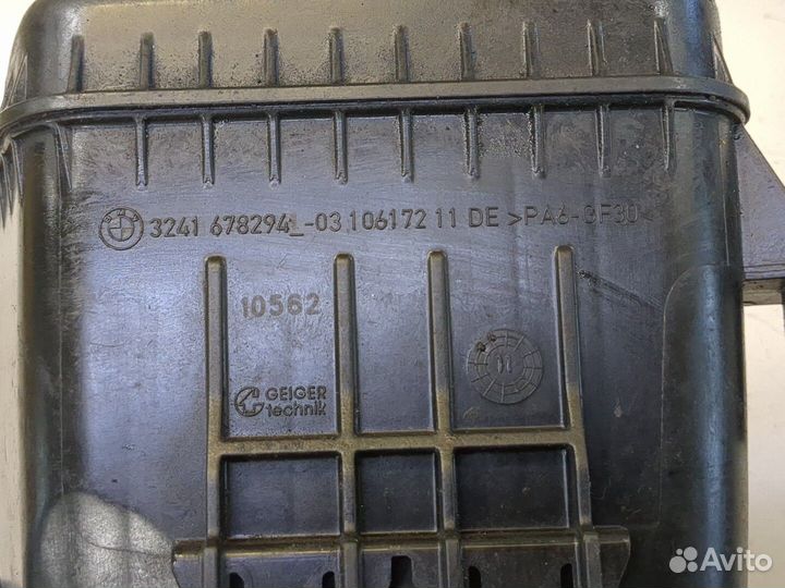 Бачок гидроусилителя BMW 5 F10, 2011