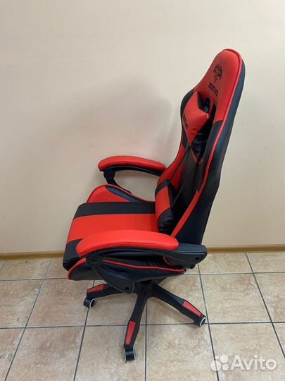 Компьютерное игровое кресло в ассортименте