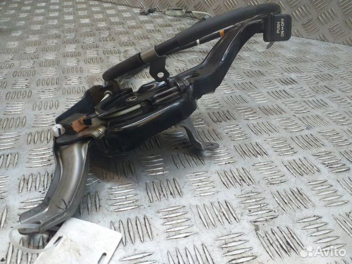 Педаль стояночного тормоза Toyota Camry XV55 2grfe