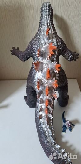 Годзилла резиновый большой