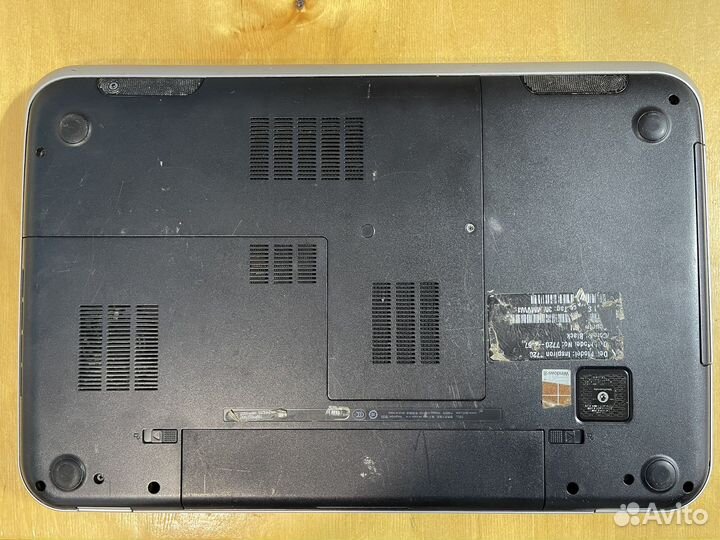 Ноутбук dell inspiron 7720