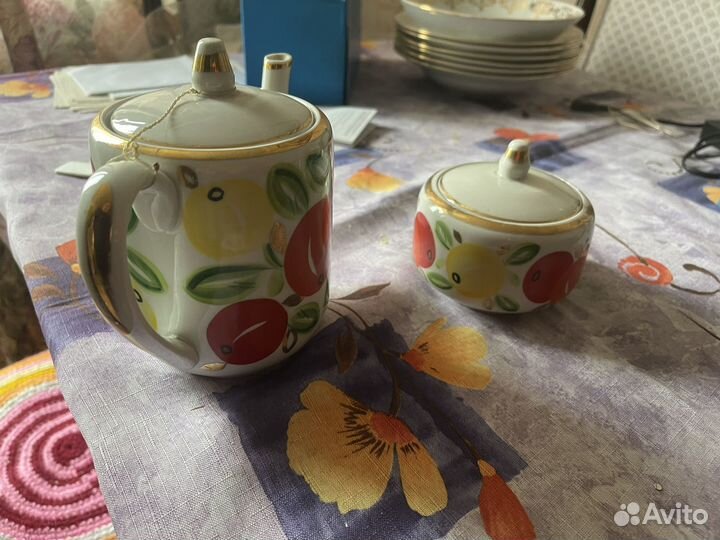 Заварочный чайник и сахарница кузяево 1967г