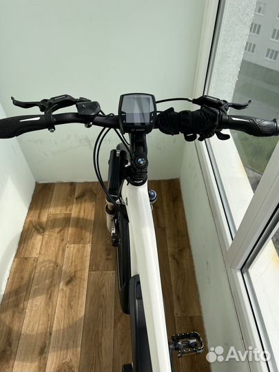 Велосипед electra cruiser edrive BMW