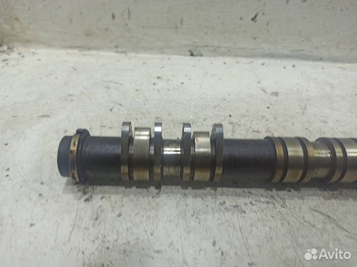 Распредвал впускной 13037AA550